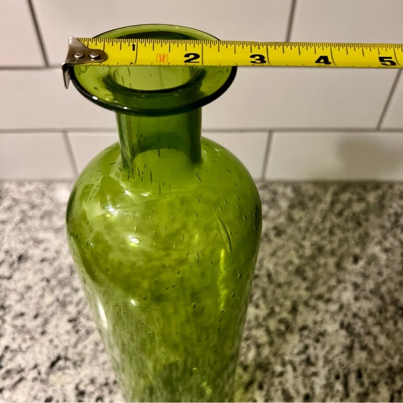 Hand Blown Green Glass Vase 16" Tall 4” Wide Avocado or Olive Green Handmade Art - Picture 7 of 9